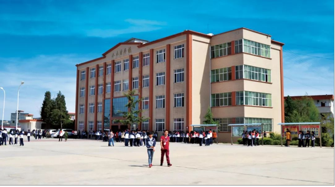 昆明黄冈实验学校师资力量如何？