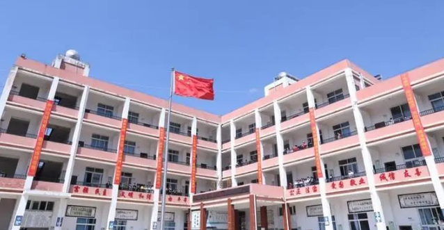 云南西点文化学校社会评价怎么样？
