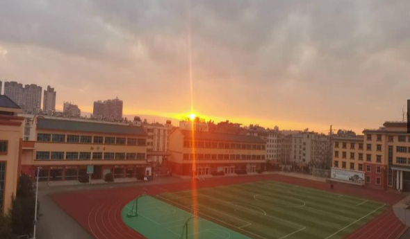 曲靖天人高级中学2024年复读报名学费贵不贵？