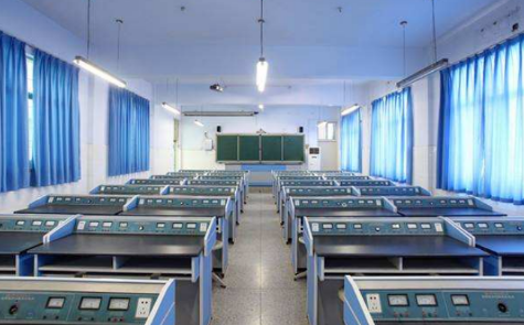 2024年安宁万辉康桥学校小升初报名学费是多少？