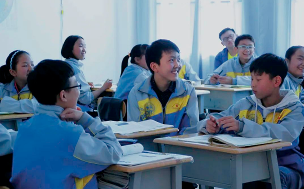 2024年报考昆明锐意外国语中学初中班有什么优惠吗？
