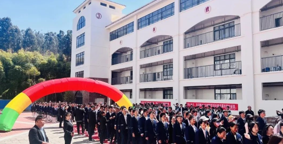 2024年安宁万辉康桥学校小升初班级设置情况介绍