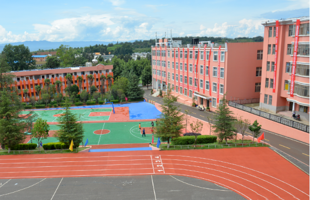 2024年昆明光华学校新高一入学须知内容