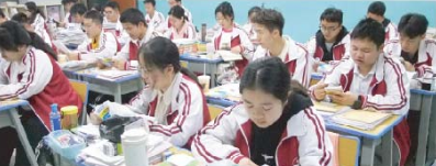 五华钟英培训学校管理模式