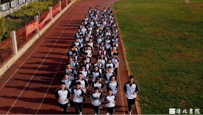 昆明市高考600分复读一年能提多少分？