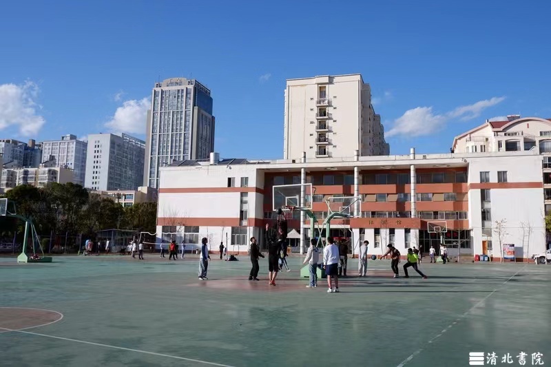 2024年清北书院管理严不严？