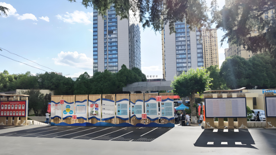 2025年云南西点文化学校高考复读报考优惠：为梦想助力减负