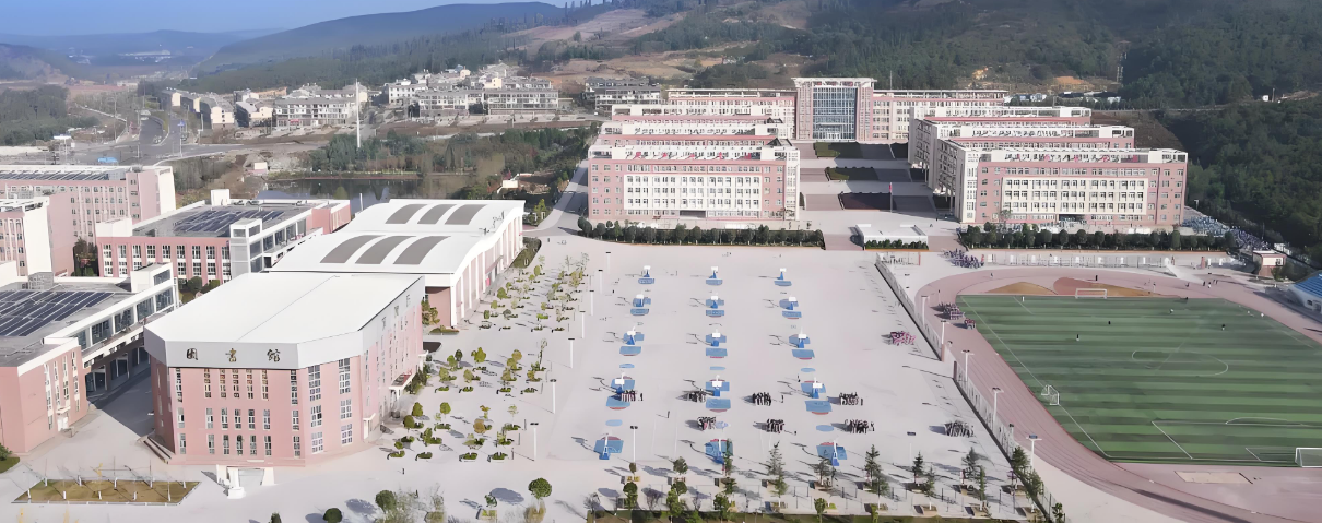 2025年曲靖衡水实验中学高考复读上线率：实力铸就辉煌成绩