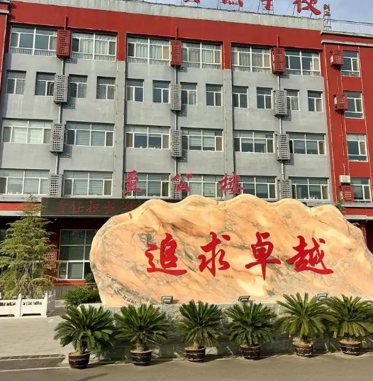 云南衡水实验中学2025年高考复读升学率：实力铸就辉煌，数据见证成效