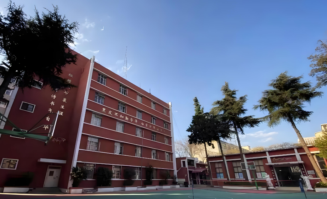 原云师大附中老协补习学校2025年高考补习招生要求：迈向梦想的起点