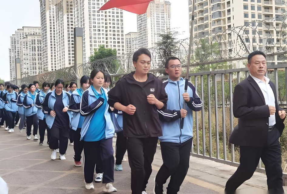 昆明钟英中学怎么样|好不好